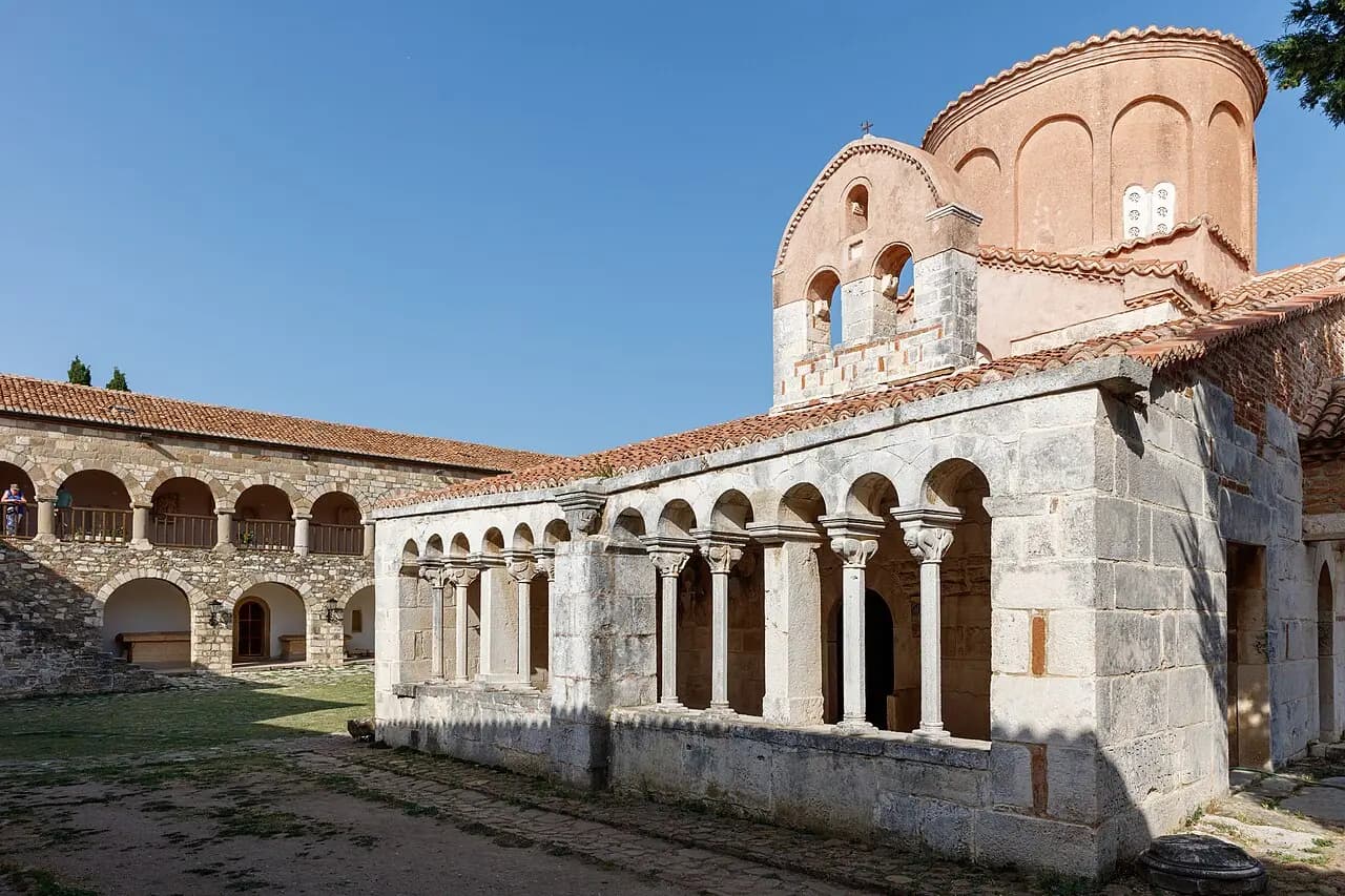 13ème siècle Apollonia d’Illyrie