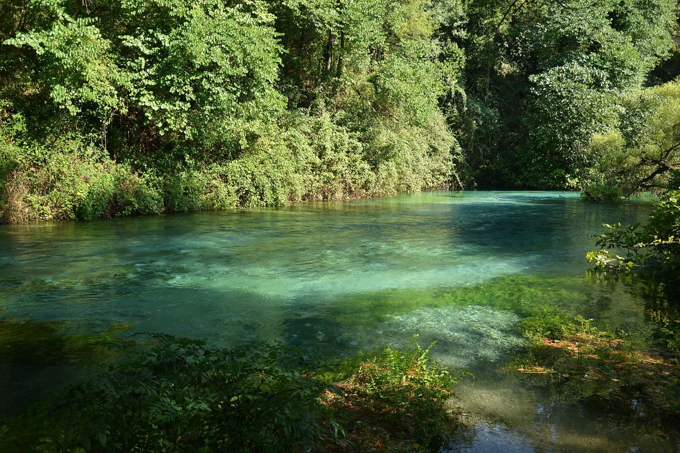 Blue Eye, Albania