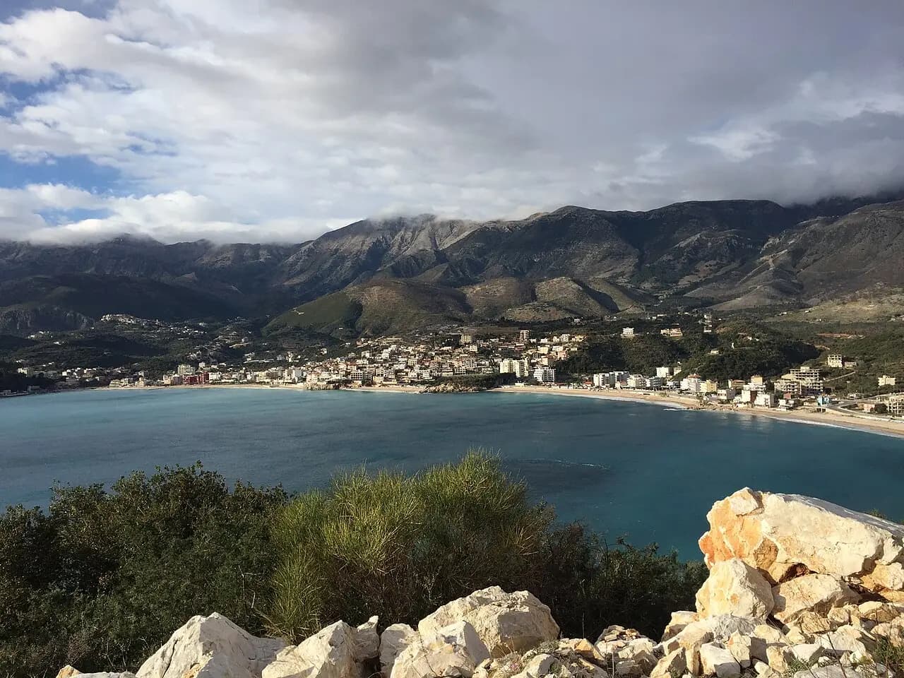 Himara bay