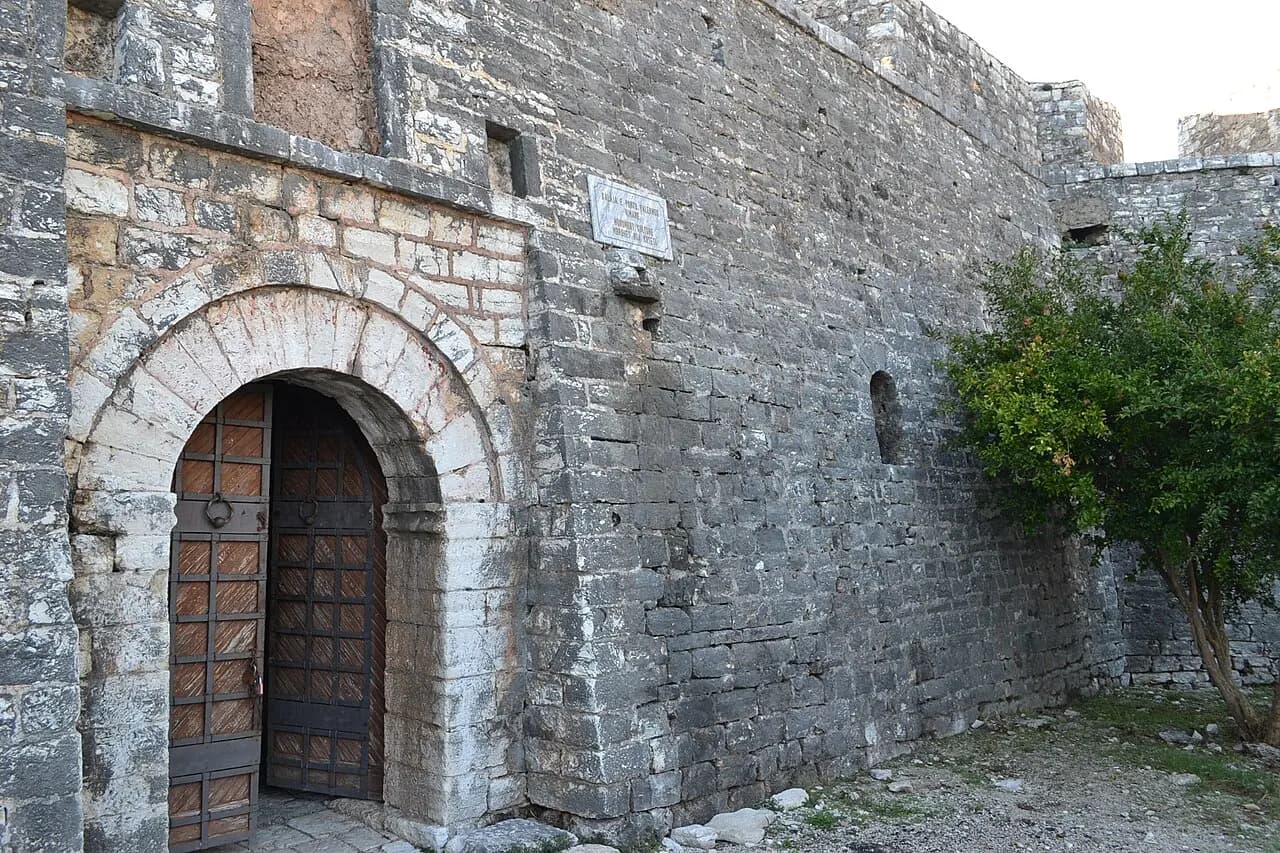 Albania, Porto Palermo, Castle Door