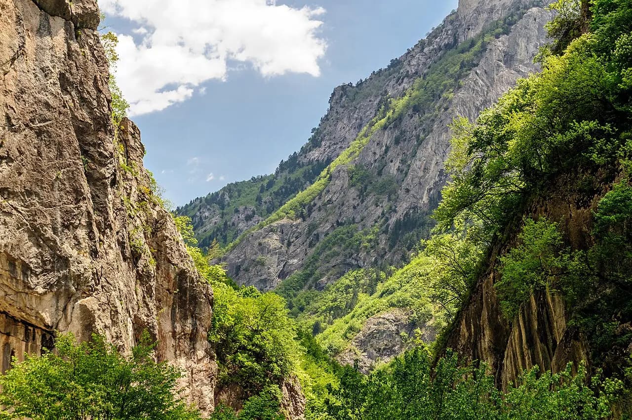 Is a 25 km (16 mi) long canyon in Kosovo. It is located in the "Cursed Mountains" close to the border with Montenegro. The city of Pejë is located at the entran