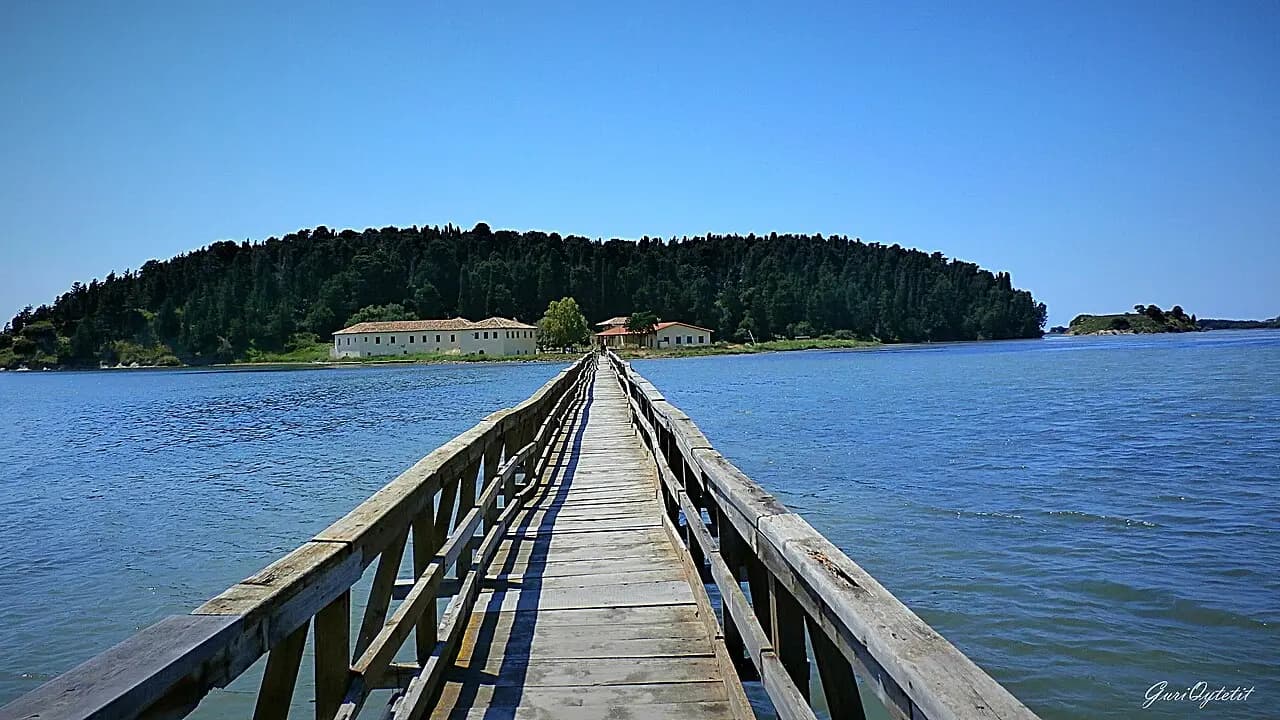 Manastiri Zvernecit