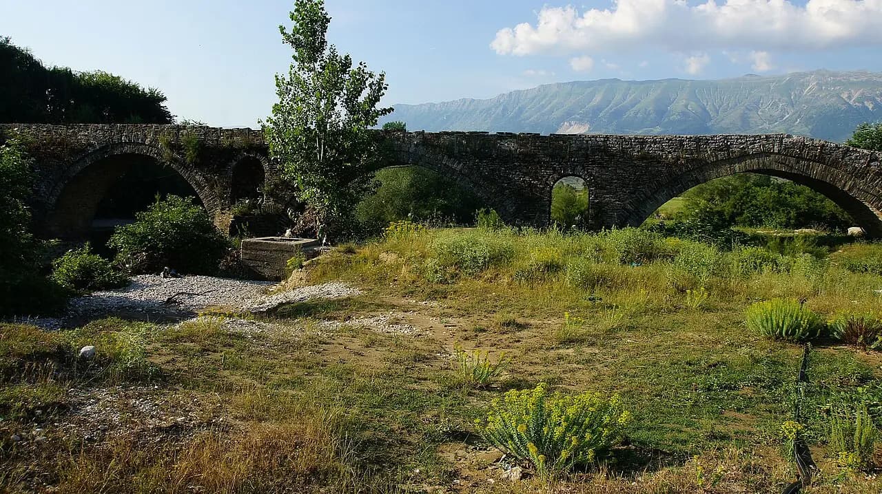 Ura e Kordhocës (Lazarat)