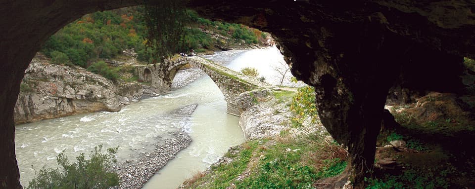 Ura e Kadiut (Bënjë, Përmet)