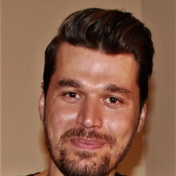 Alban Skënderaj