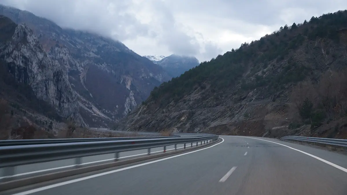 Rruga e Kombit highway through the Mirdita mountains